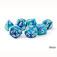 Chessex: Festive Waterlily/white Mega-Hedral Dice Set